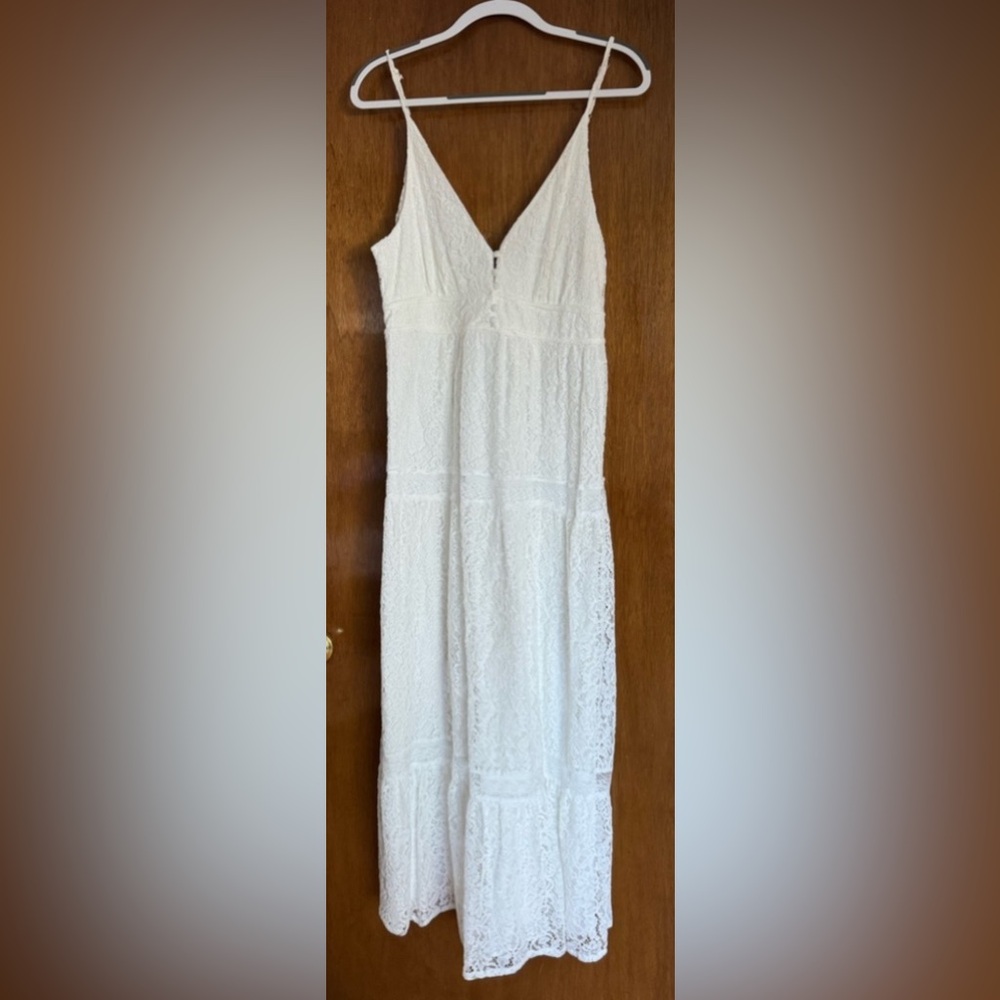 Lulu's White Lace Maxi Dress